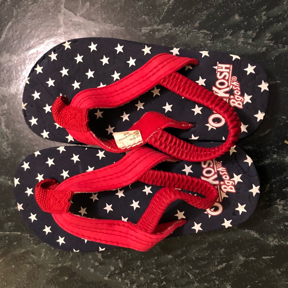 OshKosh flip flops
